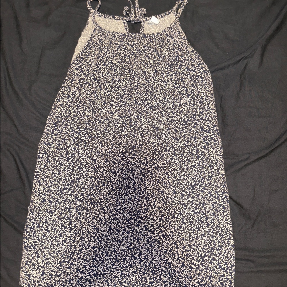 Old Navy White and Navy floral tank top